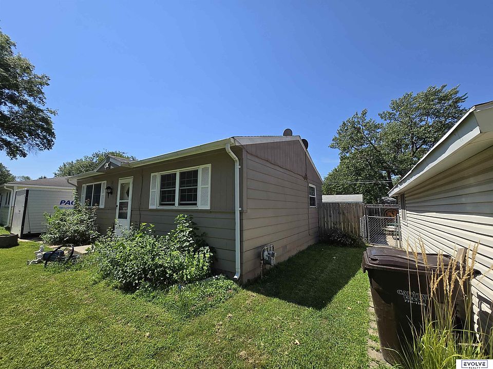 2nd image of 1311 N 55th St
