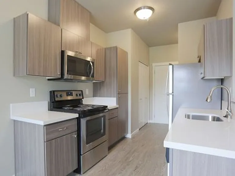 White Oak Apartments — Photo 23