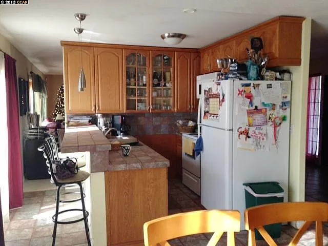 5537 Crestmont Ave photo 1