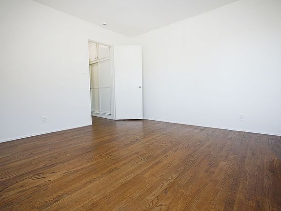 5th image of 3710 Atlantic Ave APT 5