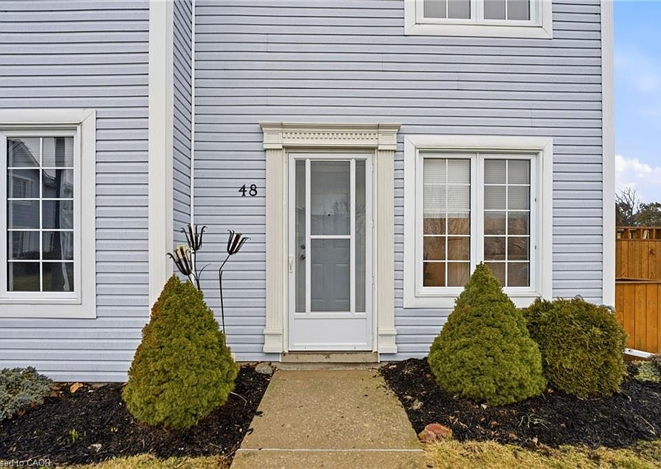 1st image of 14 New Lakeshore Rd #48