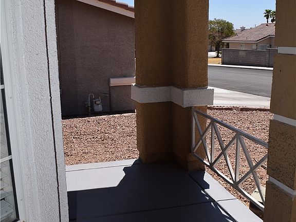 3rd image of 6660 Lost Dutchman Dr