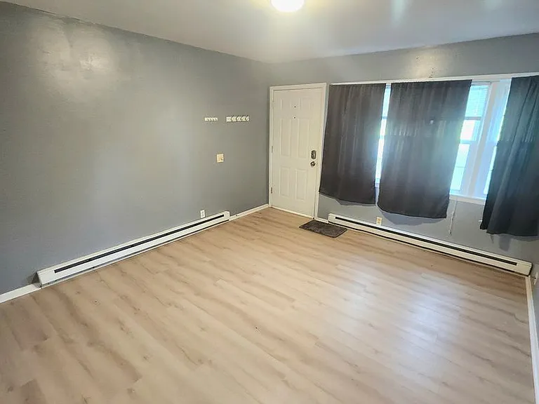 3254-3256 County Line Rd — Photo 6