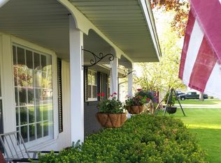 220 Ferris Ave, Holland, MI 49423