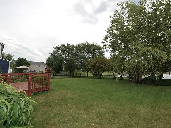 3rd image of 13719 Stanford Dr