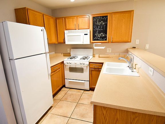 4th image of 125 S 56th St Unit 137