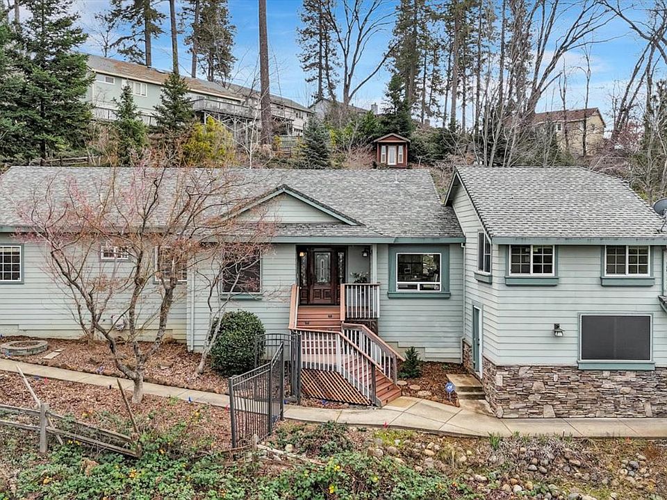 1st image of 124 Ruby Ledge Ct