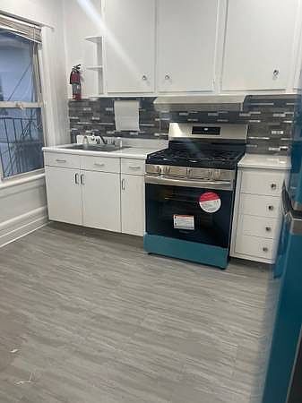 1st image of 166 Archer Ave Floor 2