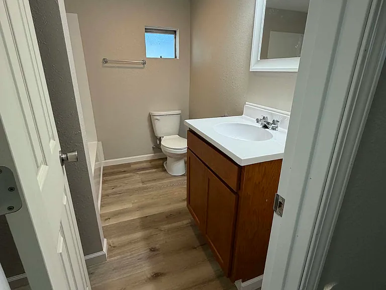 3705 W Locust St #27 — Photo 10