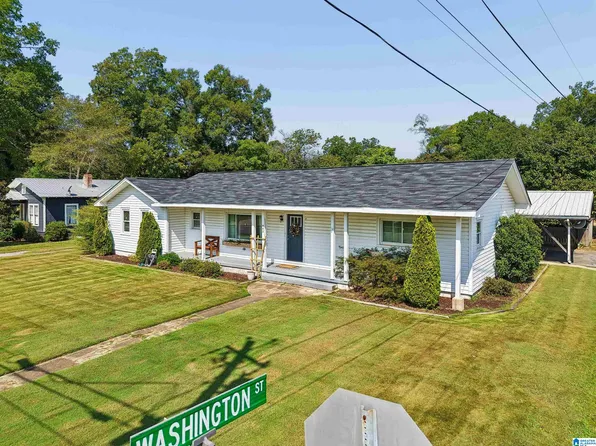 402 Mildred St, Columbiana, AL 35051