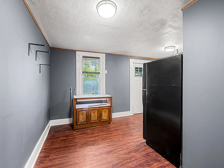 3727 Milford Ave #2 — Photo 6