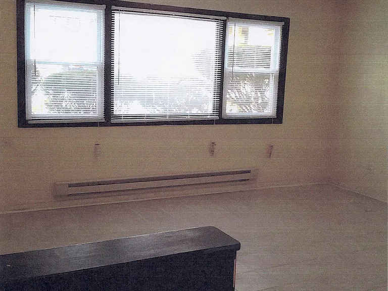 932 Thomas Ave #1N — Photo 7