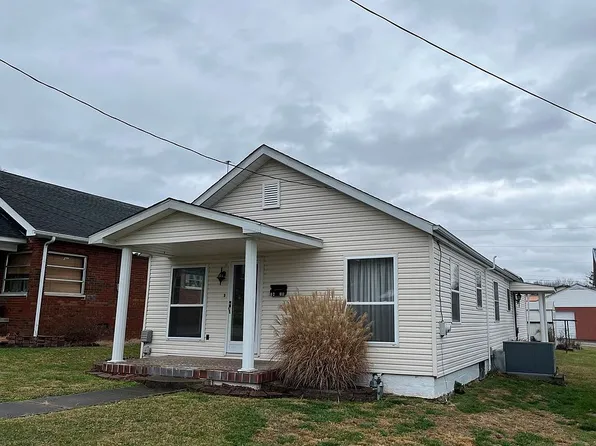 1418 Washington Ave, Milton, WV 25541