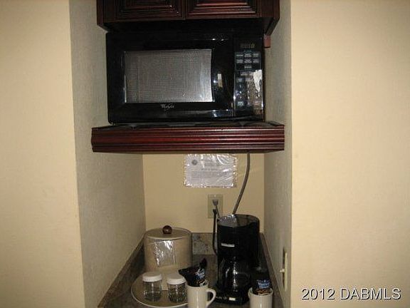 5th image of 600 Atlantic Ave #727