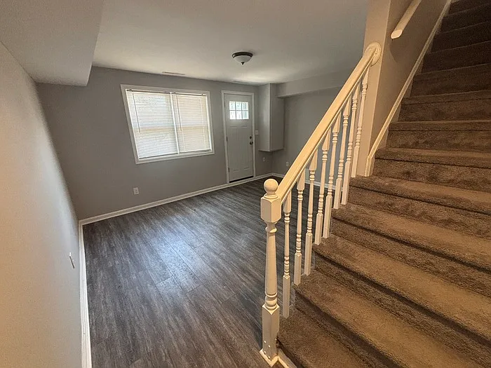1318 Dalton Rd — Photo 6