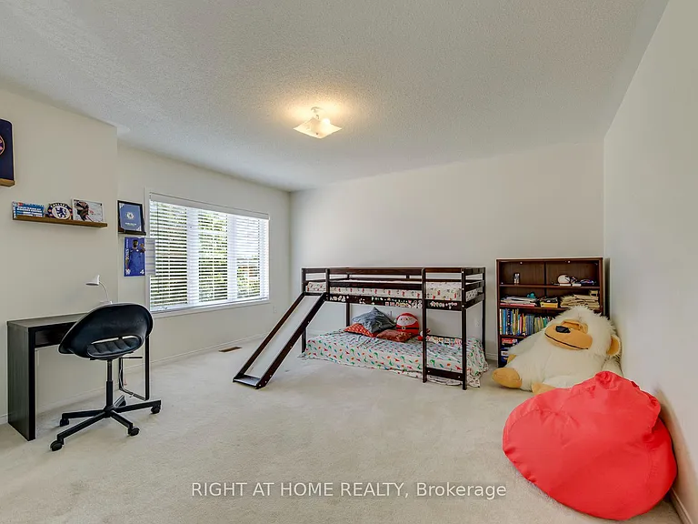 2244 Overfield Rd — Photo 29