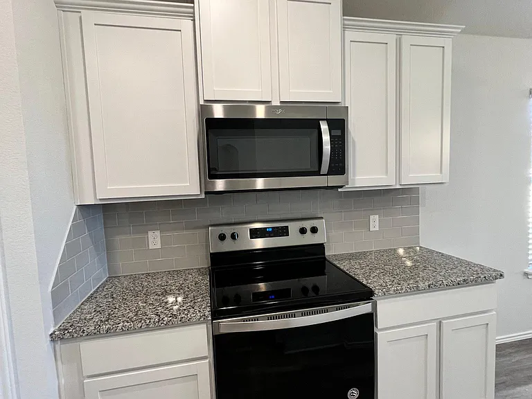113 Kyra Ln — Photo 7