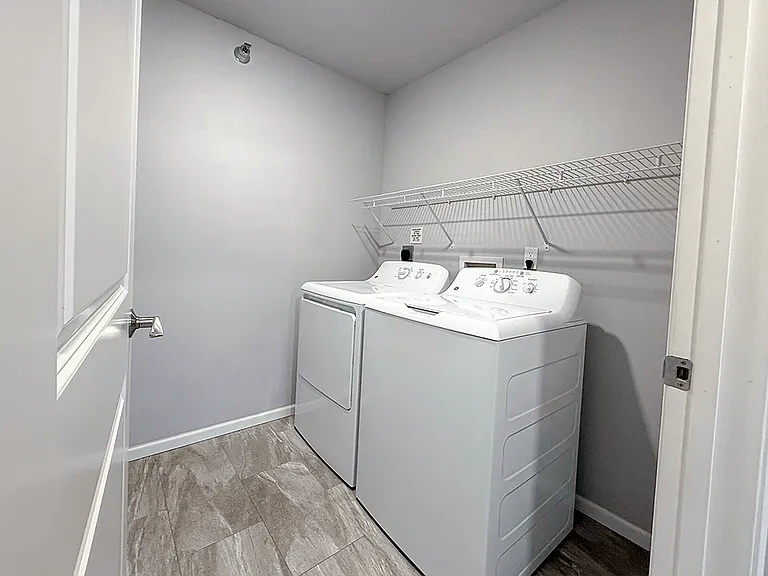 In-Home Washer & Dryer
