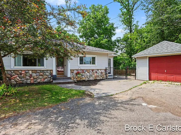 6783 36th Ave, Hudsonville, MI 49426