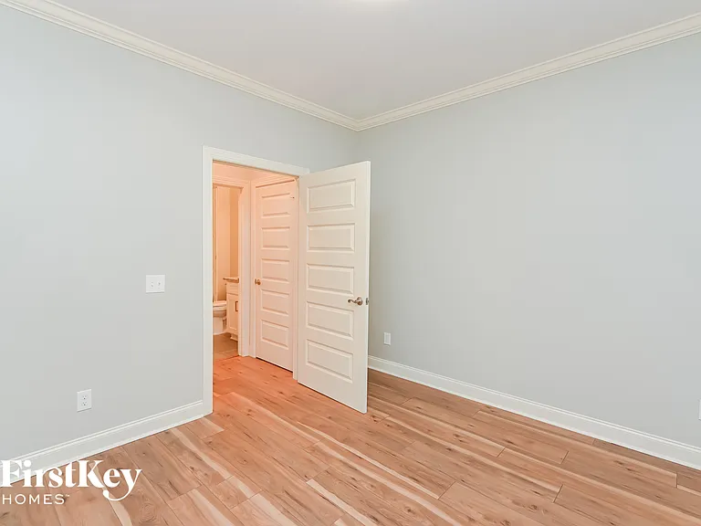 1246 Pless St NW — Photo 10