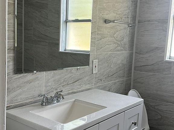 5th image of 4646 13th Ave S