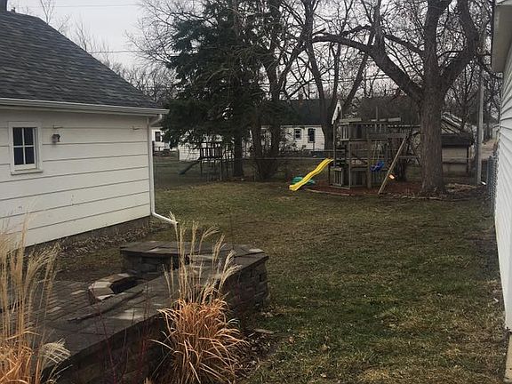 2nd image of 317 N Grange Ave