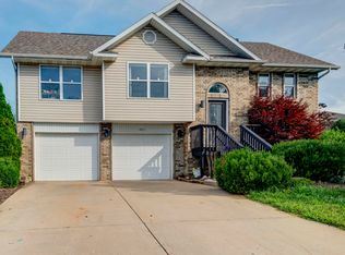 1801 N 22nd St, Ozark, MO 65721