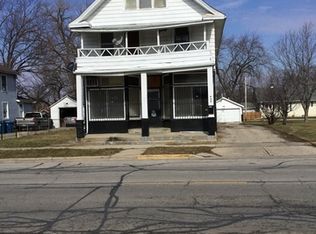 922 Front St, Aurora, IL 60505