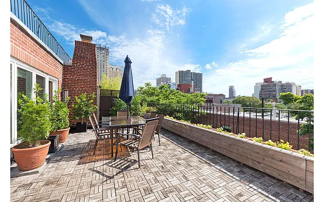 Sold by Douglas Elliman | media 9