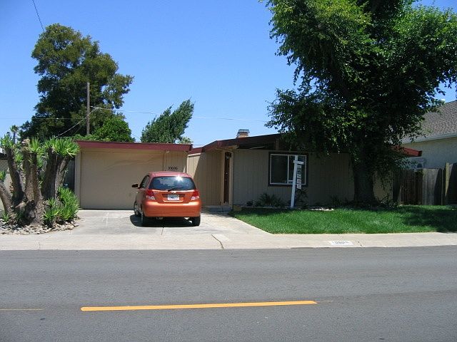1st image of 10696 S Tantau Ave