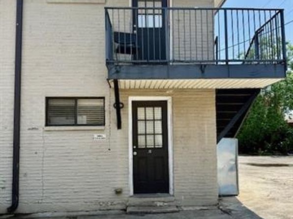7616 W Judge Perez Dr #B