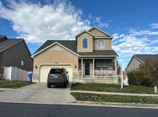 6466 W Pin Oak Dr, West Jordan, UT 84081