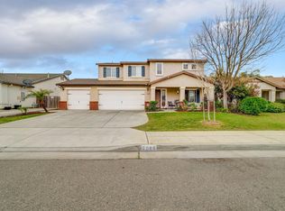 6086 E Hampton Way, Fresno, CA
