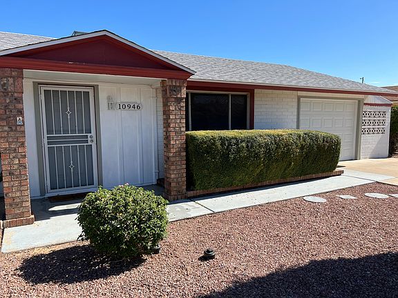 3rd image of 10946 W Canterbury Dr