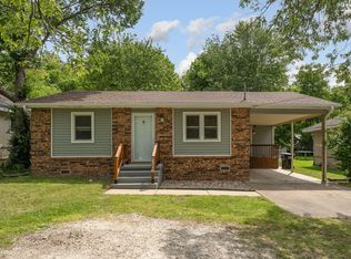 2516 N Pierce Avenue, Springfield, MO 65803