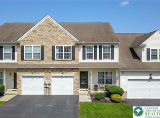 23 Cobblestone Dr, Easton, PA 18045