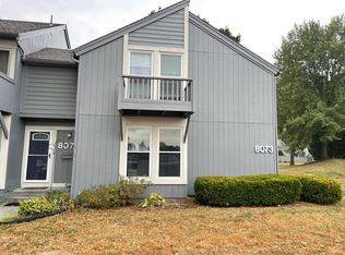 8073 Monrovia St, Lenexa, KS 66215