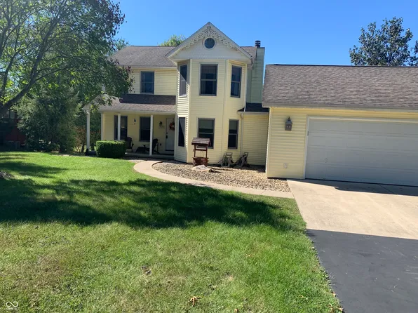 3873 W Suburban Ct, Columbus, IN 47201