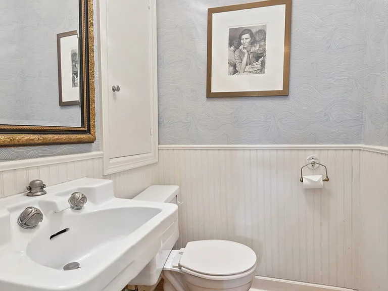 Downstairs half bath