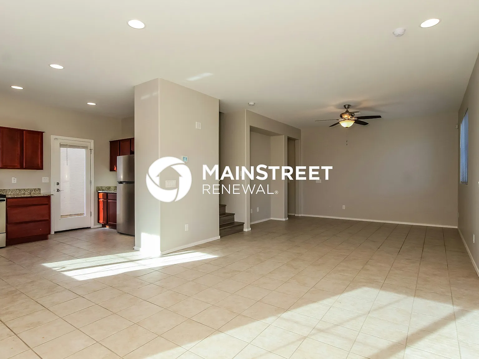 2822 N 73rd Dr — Photo 3
