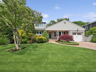 318 Lakeshore Boulevard, Massapequa Park, NY, 11762