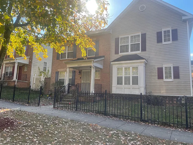 4003 13th St SE — Photo 1