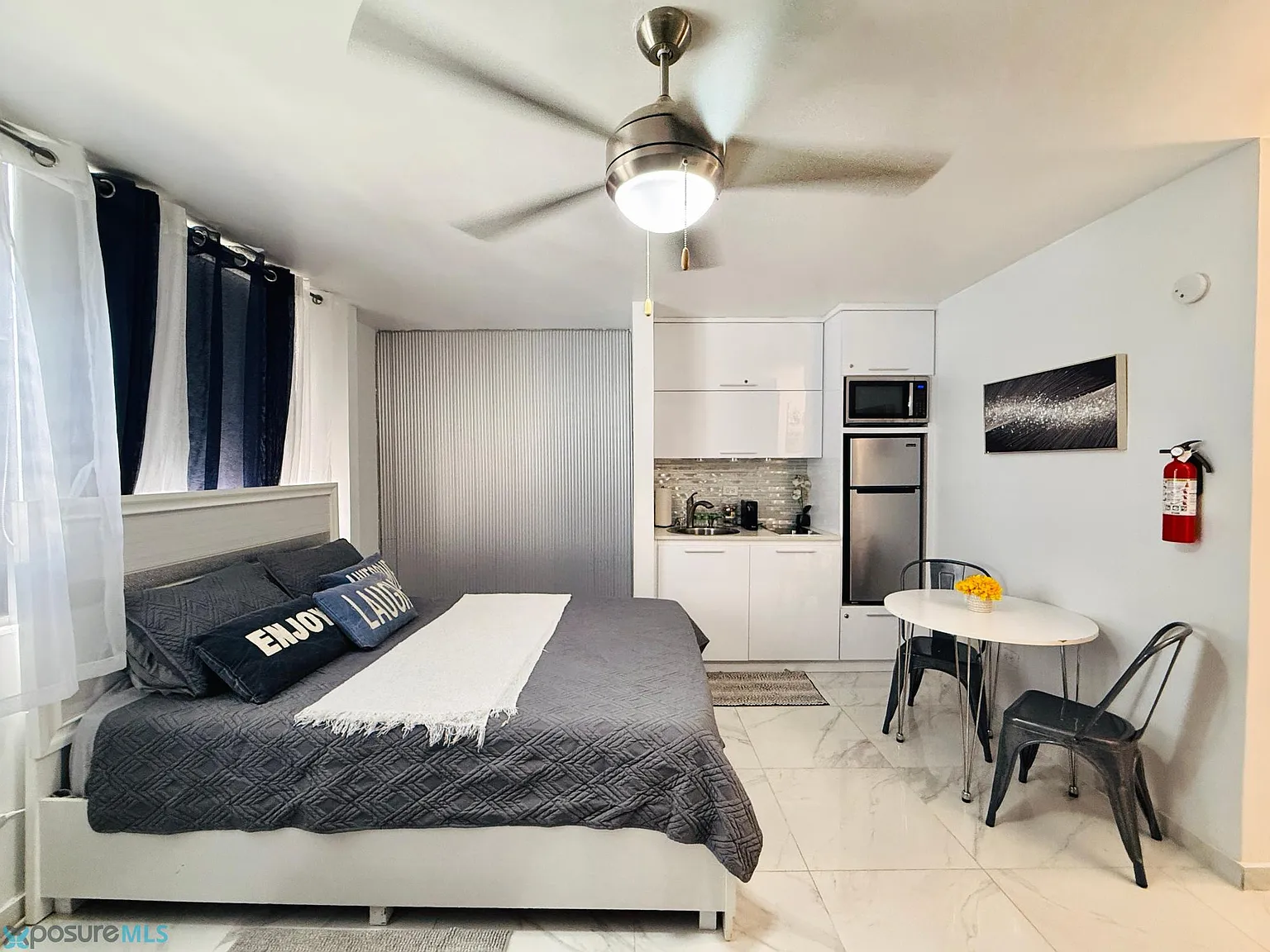 Kingsville (Condominio) — Photo 3