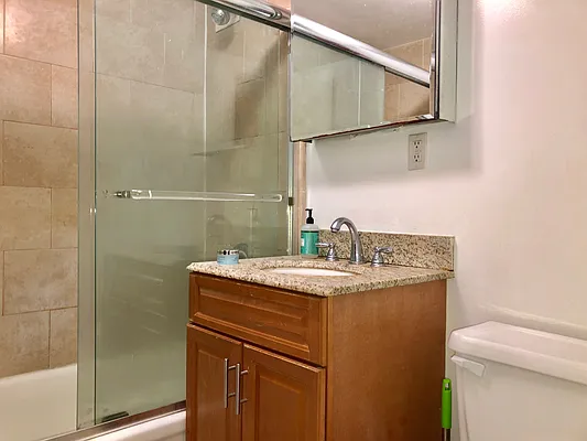 Rented by Douglas Elliman | media 8