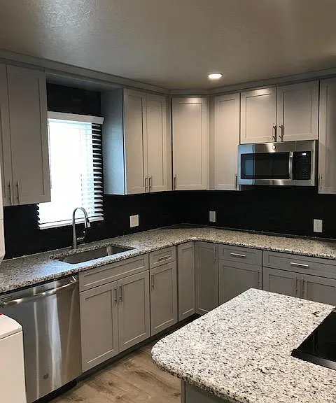 1711 S Madison St — Photo 3