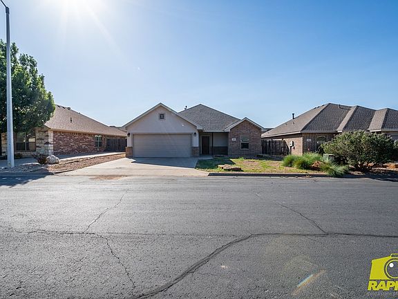 3rd image of 3938 Margaret Ln