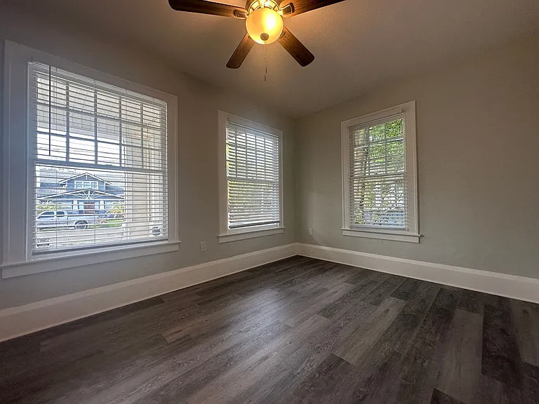 126 E Concord St #A — Photo 12