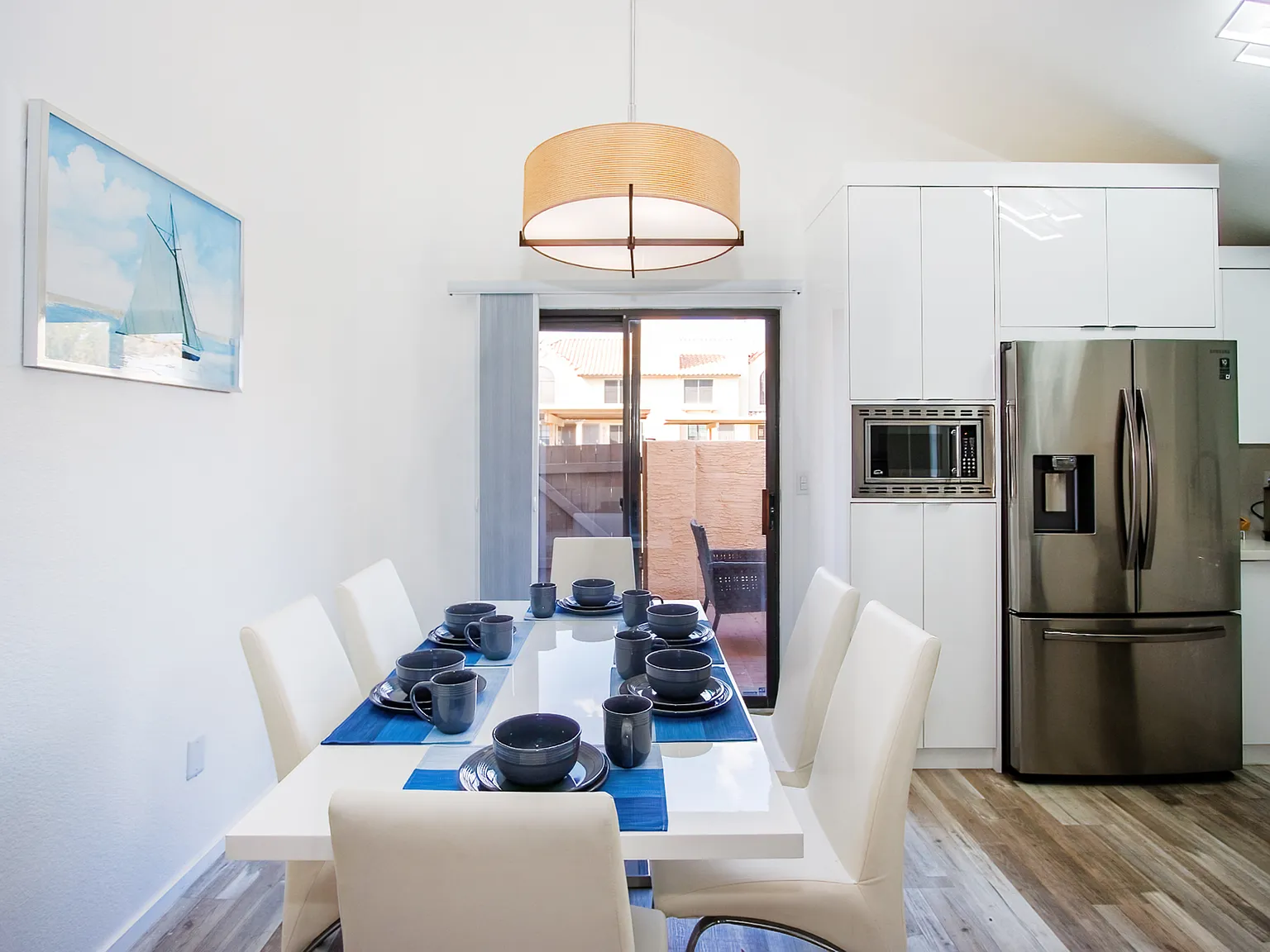 5704 E Aire Libre Ave — Photo 3