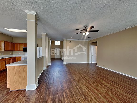 5th image of 4526 Parkview Ln