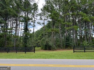 22 Lawshe Rd, Senoia, GA 30276